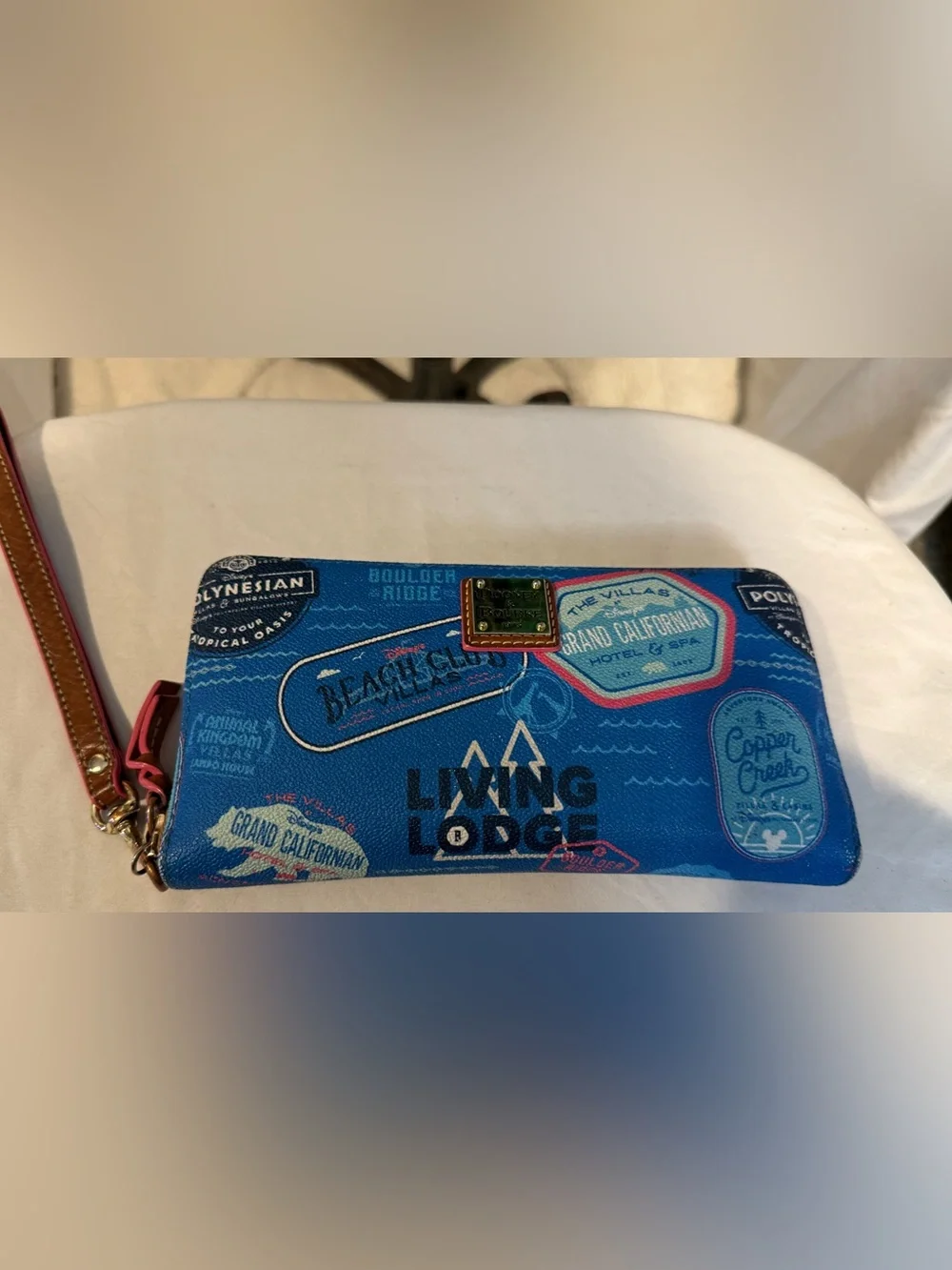 Dooney & Bourke Blue Disney Vacation Club Wristlet with Gold Plaque - Picture 2 of 11